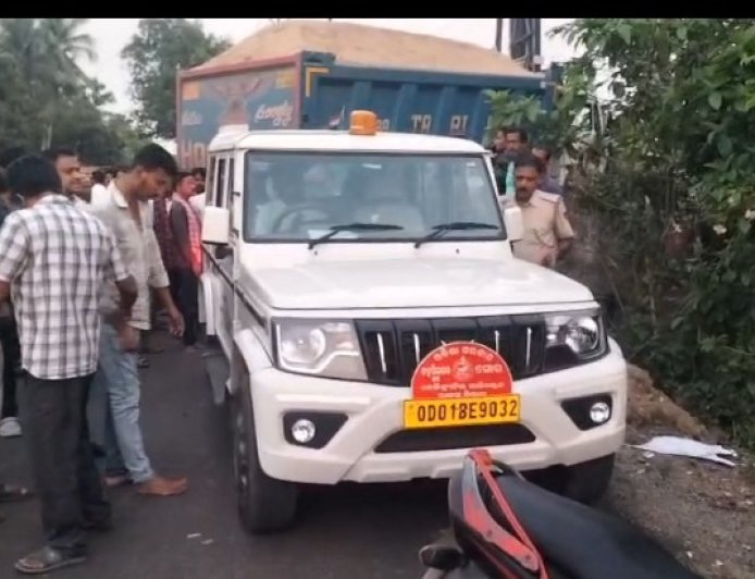 ତହସିଲଦାର ଓ ଅତିରିକ୍ତ ତହସିଲଦାର ଙ୍କୁ ବାଲି ମାଫିଆଙ୍କ ଆକ୍ରମଣ