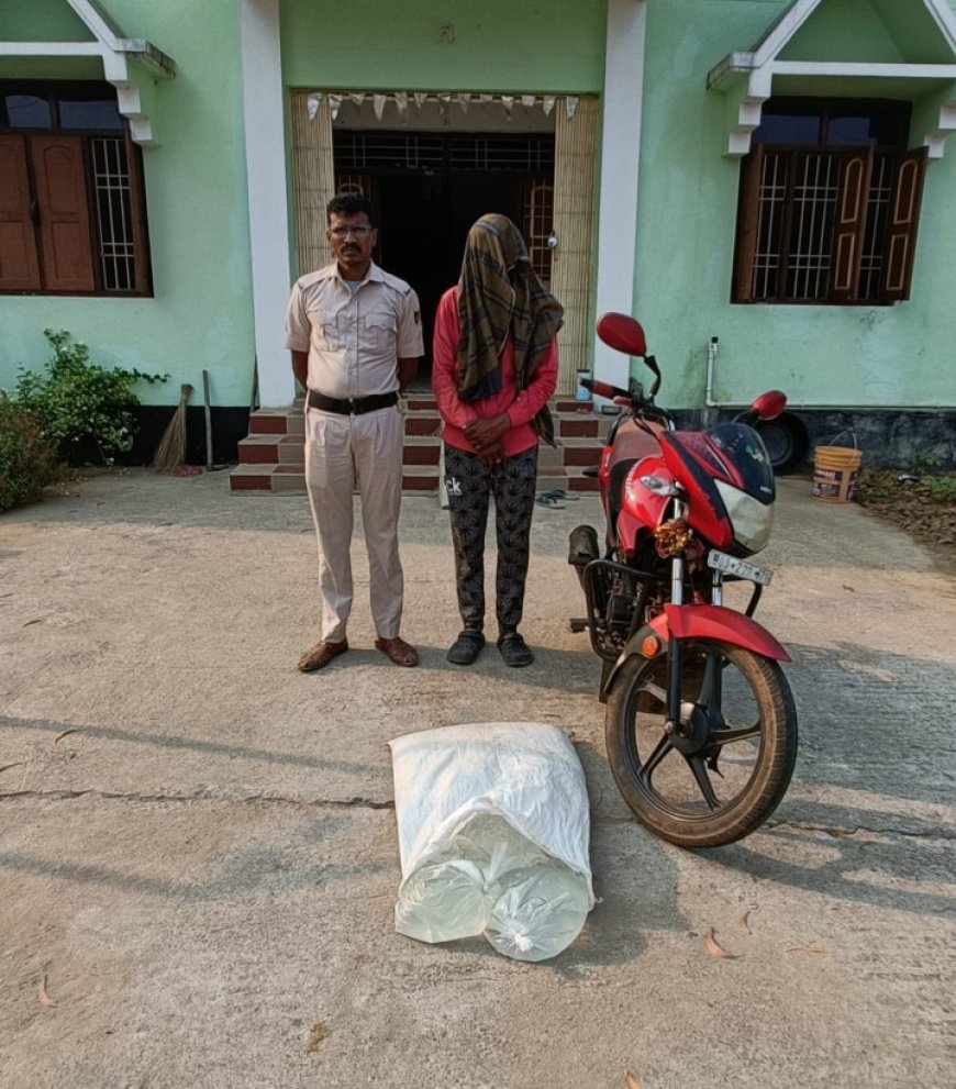 ଦେଶୀ ମଦ ସହିତ ମୋଟର ସାଇକେଲ ଜବତ, ଜଣେ ଗିରଫ,,