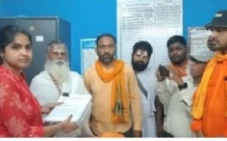 ଗୋ ସୁରକ୍ଷା ଓ ସଂରକ୍ଷଣ ପାଇଁ ତହସିଲଦାରଙ୍କୁ ଦାବି ପତ୍ର ପ୍ରଦାନ,,
