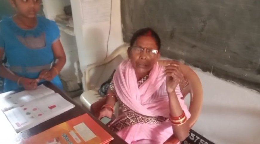 ଭୁଆଁ ବୁଲାଇବାରେ ଲାଗିଛନ୍ତି ବିଞ୍ଝାରପୁର ଶିକ୍ଷା ଅଧିକାରୀ,,