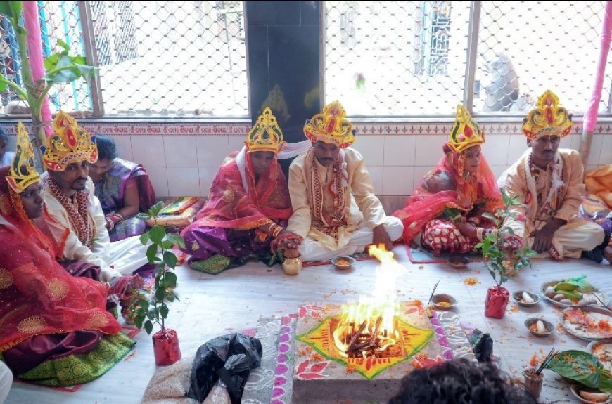 ଜିଲ୍ଲା ପ୍ରଶାସନ ପକ୍ଷରୁ ମୁଖ୍ୟମନ୍ତ୍ରୀ କନ୍ୟା ବିବାହ ଯୋଜନାରେ ସାମୂହିକ ବିବାହ ଅନୁଷ୍ଠିତ,,