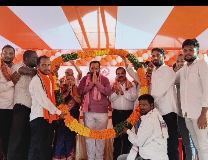 ବଡ଼ଚଣା ବିଧାୟକ ଙ୍କ ଦ୍ଵାରା ଗୋଦାବରୀଶ ମିଶ୍ର ଆଦର୍ଶ ବିଦ୍ୟାଳୟର ଶୁଭ ଶିଳାନ୍ୟାସ,,