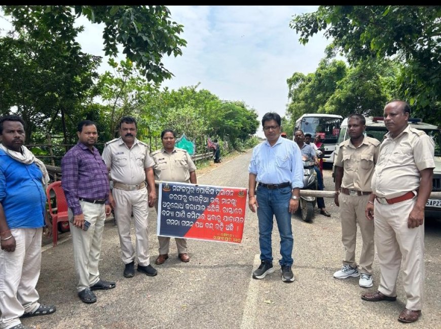 କୟାଁଗୋଲା-ଆରେଡ଼ି ରାସ୍ତା ଜଳମଗ୍ନ: ଶ୍ରାବଣ ସୋମବାରରେ କାଉଡ଼ିଆଙ୍କ ଗମନାଗମନ ଉପରେ କଟକଣା, ବ୍ୟାରିକେଡ୍ ସ୍ଥାପନ,,